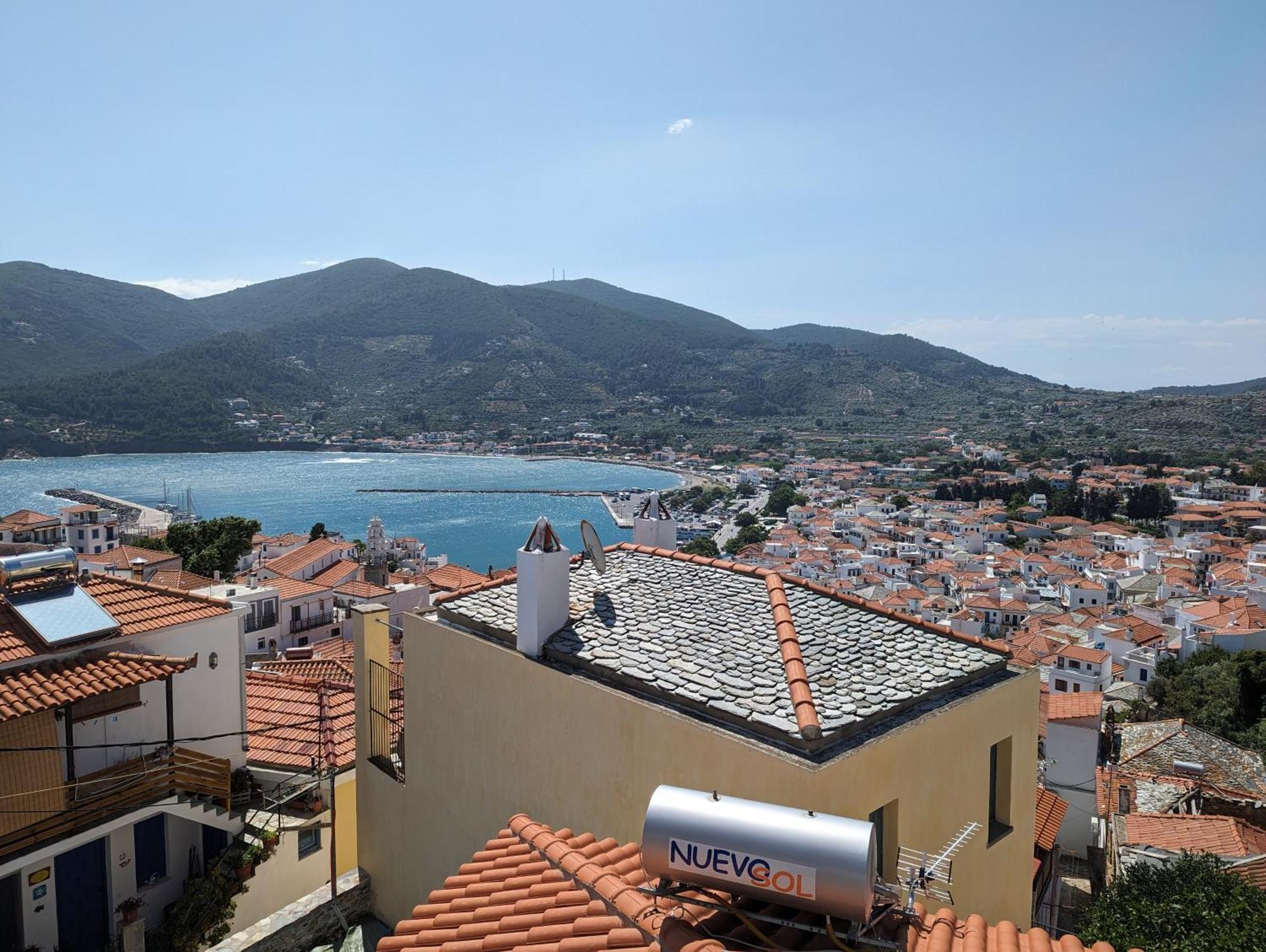 The Botanist Guesthouse Skopelos stad Exteriör bild