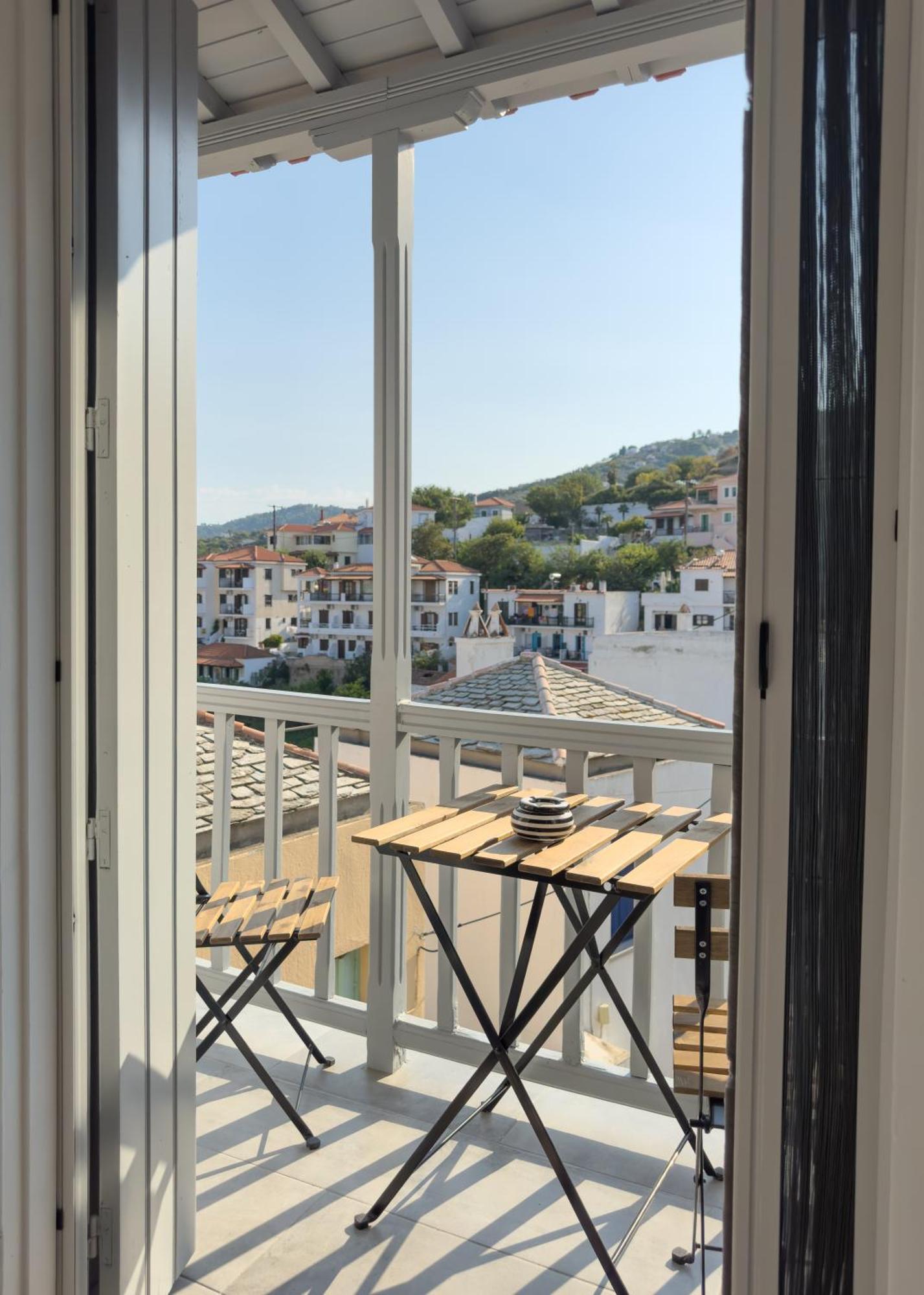 The Botanist Guesthouse Skopelos stad Exteriör bild