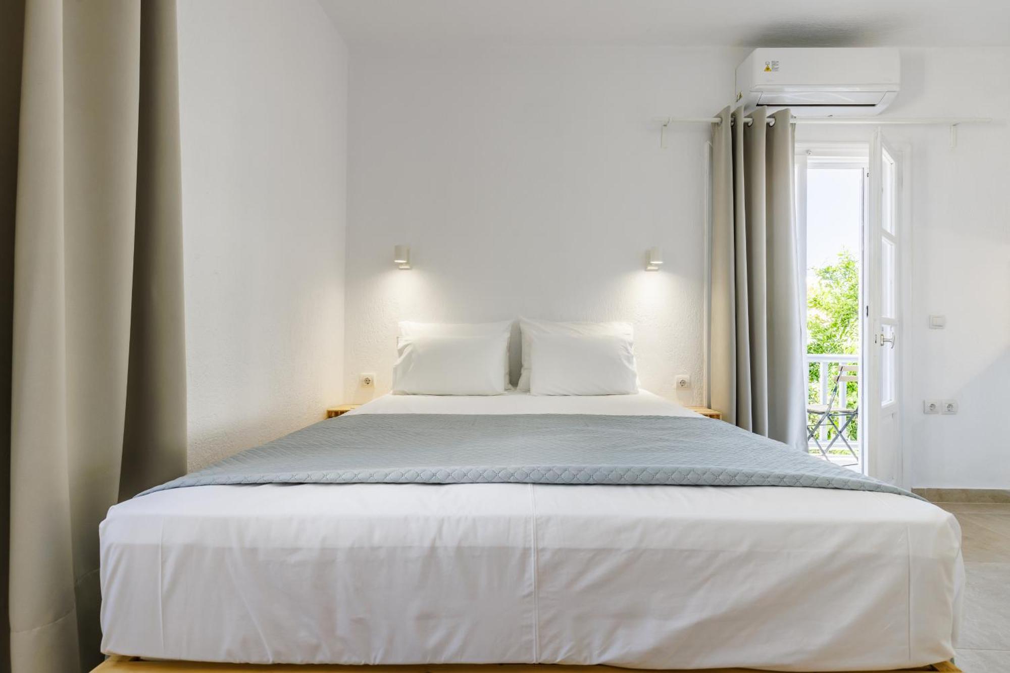 The Botanist Guesthouse Skopelos stad Exteriör bild